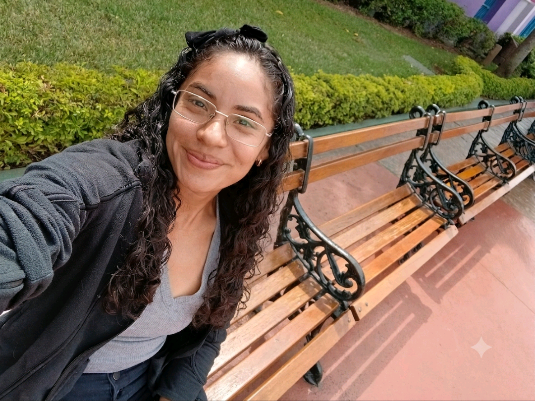 Guatemala’dan biri, kameralı sohbette kameranın karşısında